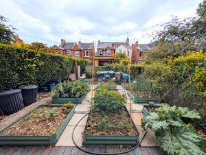 Photo 21- click for photo gallery